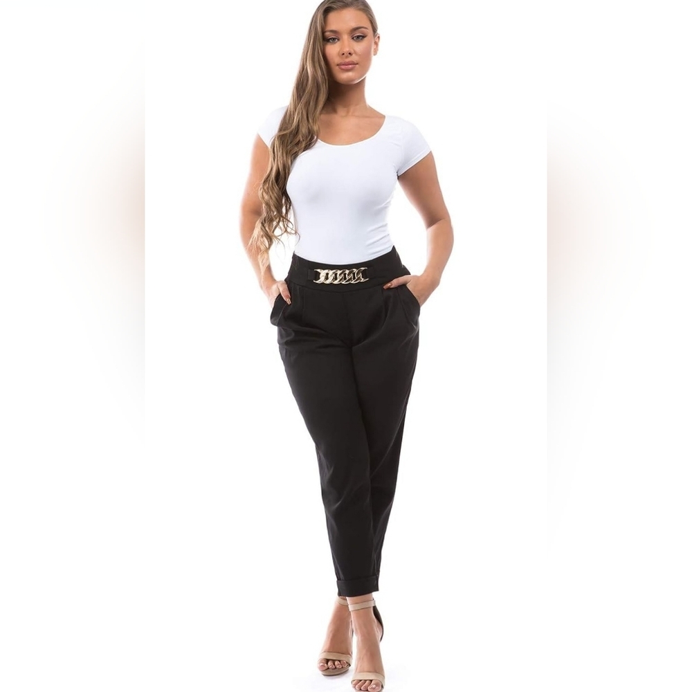 Pleated Pants With Chain - Picture 5 of 5